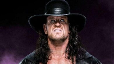 124 202954 undertaker announces retirement 700x400