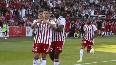 Ligue 2 l AC Ajaccio promu en Ligue 1 grace a sa victoire contre Toulouse