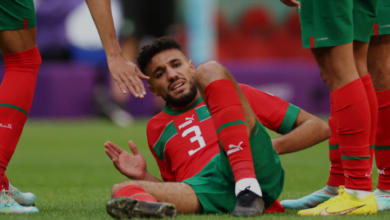 نصير مزراوي يعلن موعد عودته للميادين ويبرأ أطباء المغرب