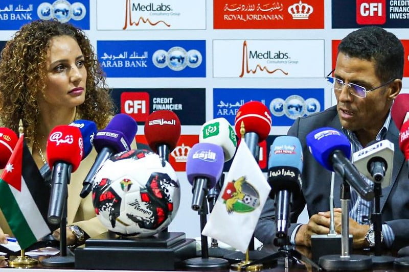 المغربي الحسين عموتة يقود النشامى لأثقل هزيمة في تاريخ الأردن امام رفاق هالاند المغربي الحسين عموتة يقود النشامى لأثقل هزيمة في تاريخ الأردن امام رفاق هالاند - الحسين عموتة