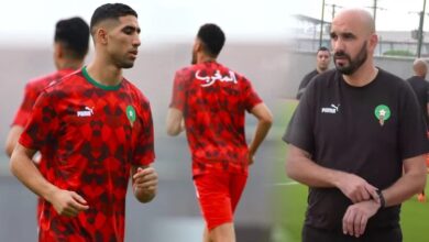 لاعب بارز في المنتخب المغربي يقلل بال وليد الركراكي بعد مباراة الغابون