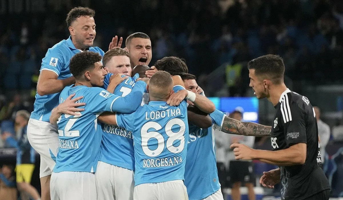 القنوات الناقلة لمباراة نابولي وكومو في الدوري الإيطالي
