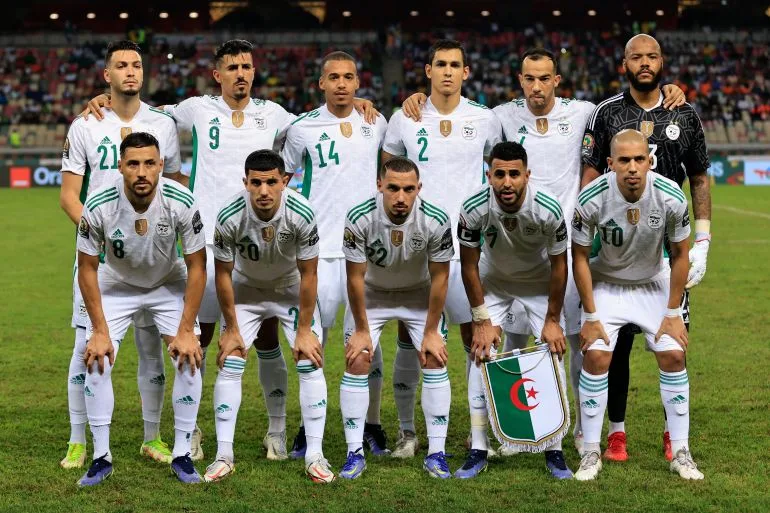 سابقة تاريخية بالدوري الفرنسي 6 لاعبين جزائريين في مباراة واحدة بين مارسيليا وأنجيه