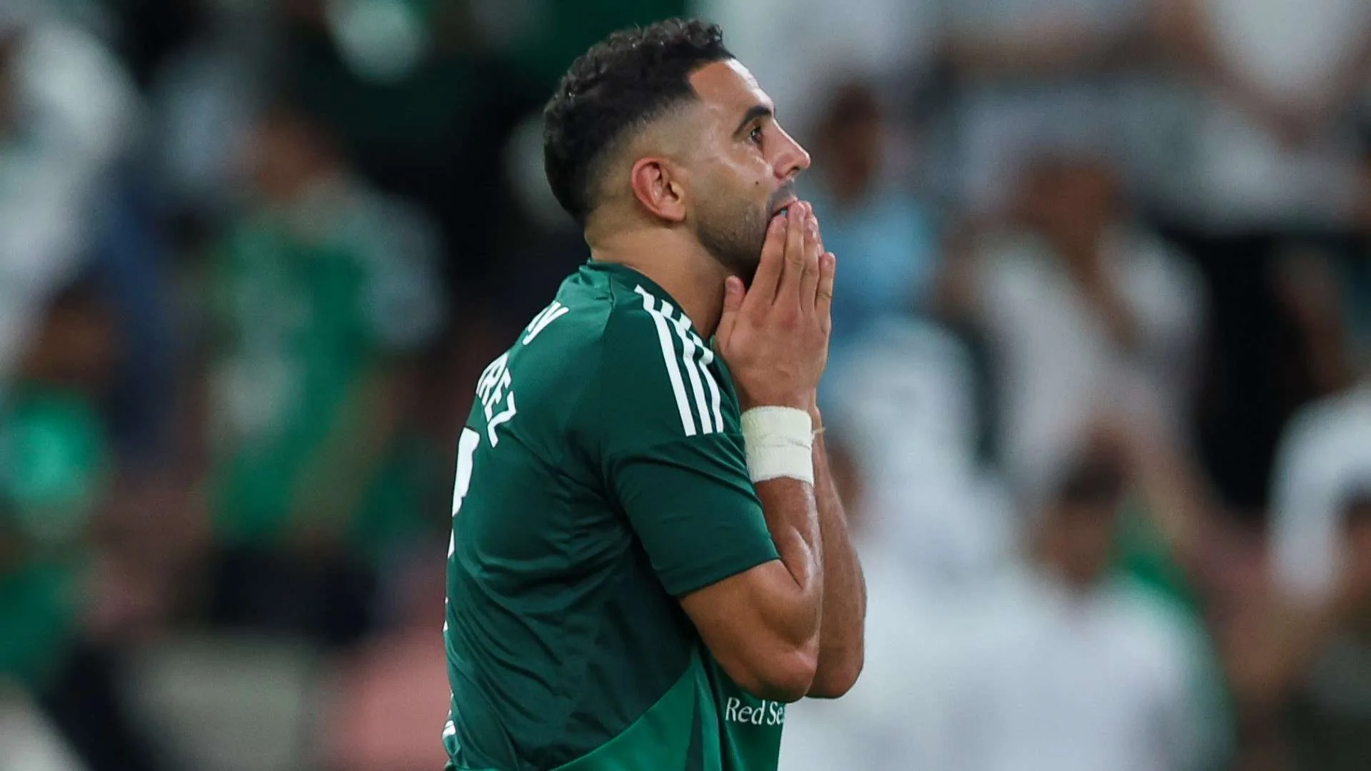 فيديو رياض محرز يسجل ويقدم أسيست أمام الريان في دوري أبطال آسيا للنخبة