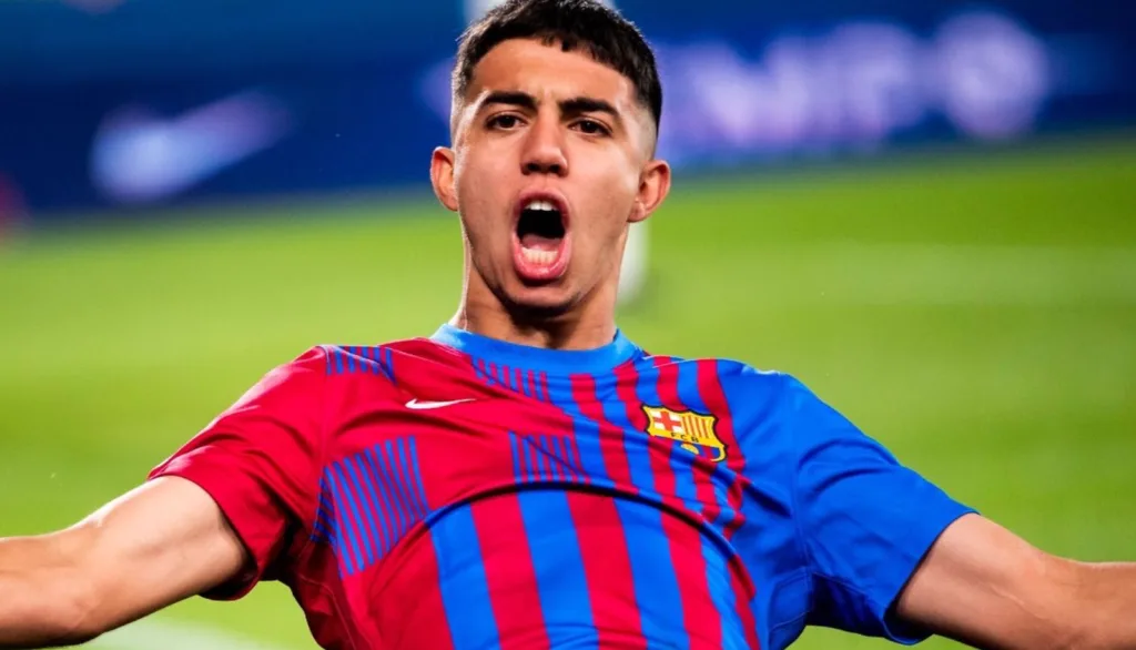 إلياس أخوماش يسابق الزمن للتعافي والالتحاق بكأس أمم إفريقيا 2025 أخوماش يسابق الزمن للتعافي والالتحاق “بـكان 2025”