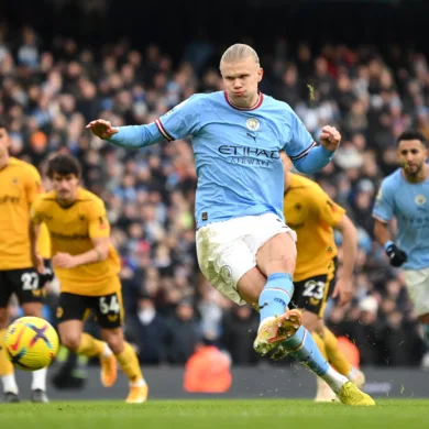 القنوات المفتوحة الناقلة لمباراة مانشستر سيتي وولفرهامبتون في الدوري الإنجليزي الممتاز