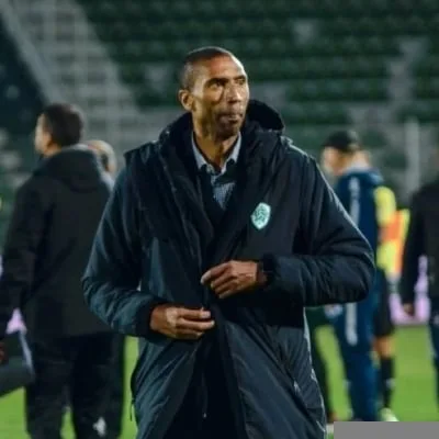 رسميًا.. تعيين المغربي عبد السلام وادو كمدير فني لأورلاندو بايرتس حتى عام 2026. رسميًا.. تعيين المغربي عبد السلام وادو كمدير فني لأورلاندو بايرتس حتى عام 2026.