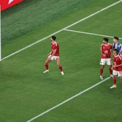 الأهلي يودع مونديال الأندية ويحقق مليون دولار من التعادل مع بورتو الأهلي يودع مونديال الأندية ويحقق مليون دولار من التعادل مع بورتو