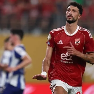 وسام أبو علي يت Shine وينال جائزة الأفضل رغم خروج الأهلي من مونديال الأندية. وسام أبو علي يت shine وينال جائزة الأفضل رغم خروج الأهلي من مونديال الأندية.