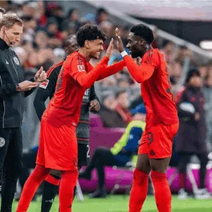 فيديو أدم أزنو يسجل حضوره الأول في كأس العالم للأندية بأداء جيد مع بايرن