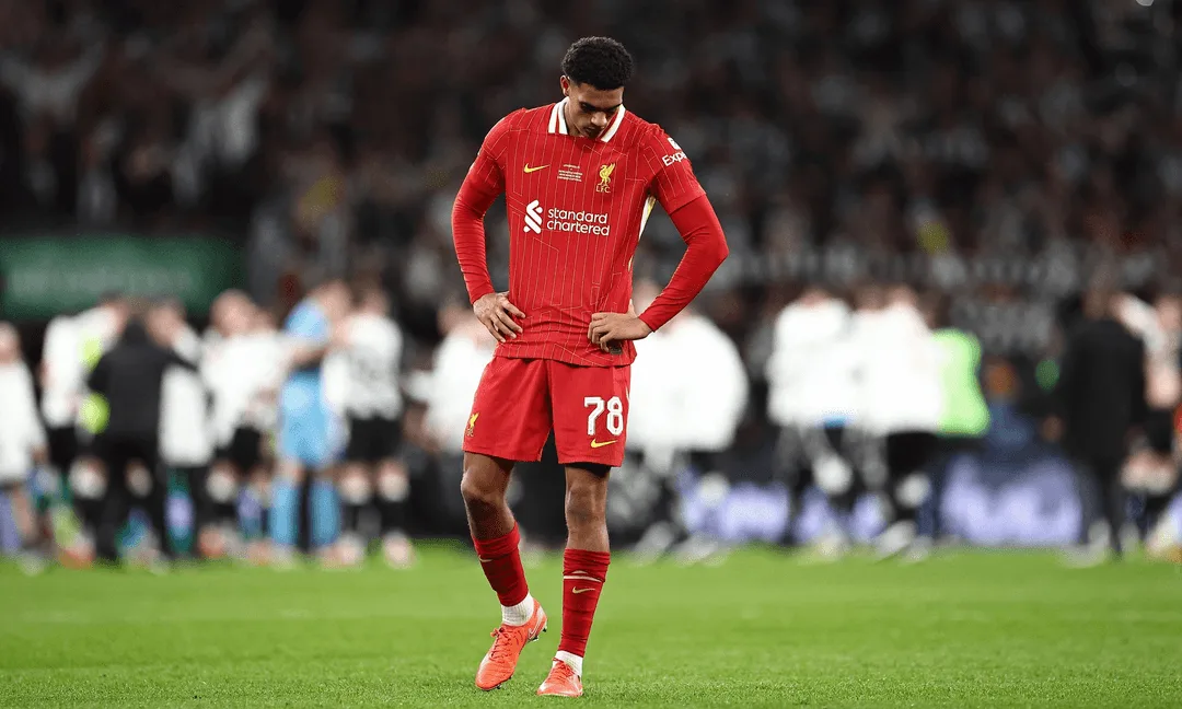 باير ليفركوزن يكتسب خدمات اللاعب الإنجليزي كوانساه باير ليفركوزن يكتسب خدمات اللاعب الإنجليزي كوانساه