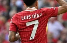 ليفربول يعلن: دياز ليس للبيع وسط اهتمام بايرن وبرشلونة.
